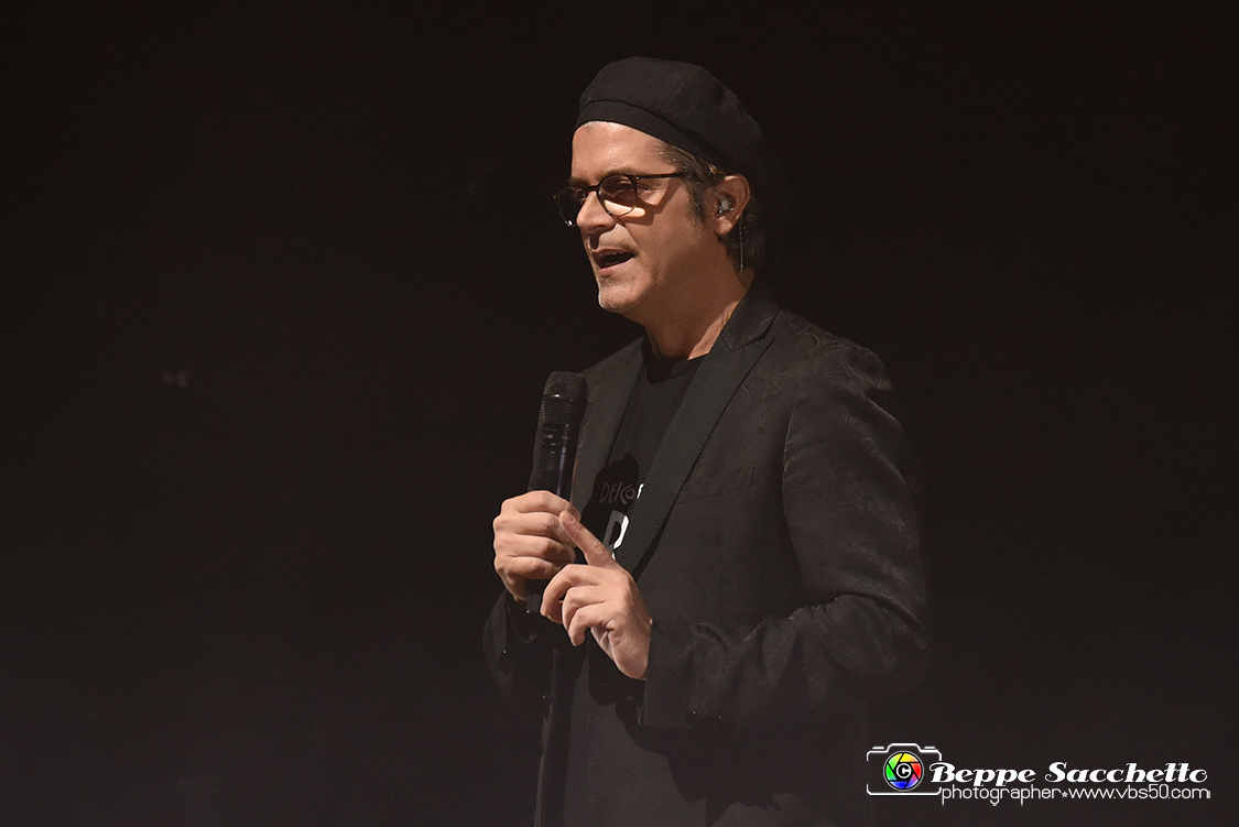 VBS_7979 - Concerto Samuele Bersani - Cinema Samuele.jpg